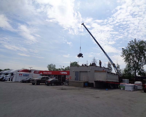 roofing equipment crane sproule toronto